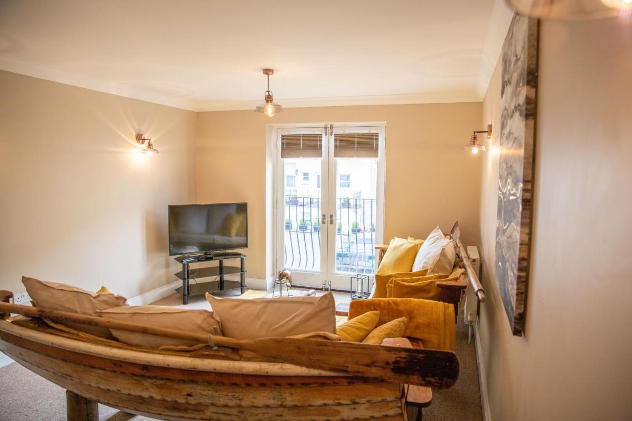 The Beach House Holiday Apartments Eastbourne Exterior foto